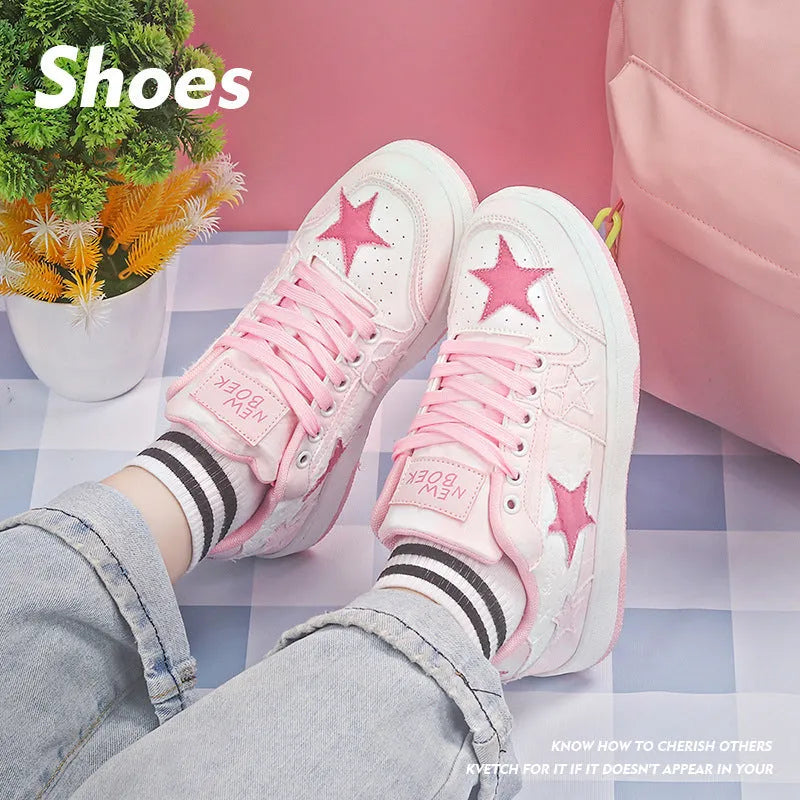 Denim skateboard shoes with round toe, rubber sole and front lace-up in pink, green and black colours
