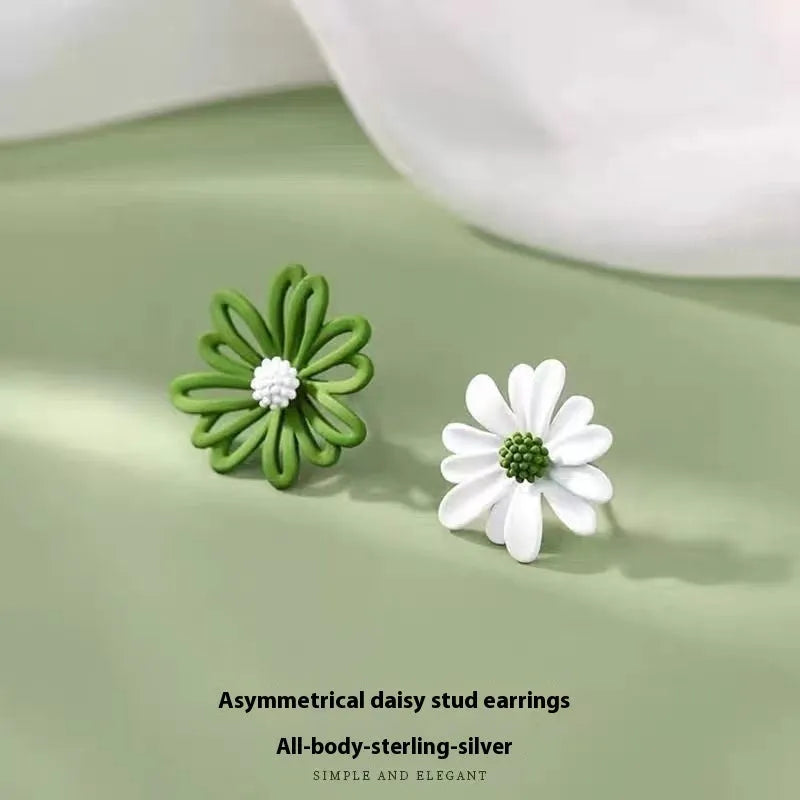 Alloy flower stud earrings in three two-tone colour combinations: white and green, yellow and white, blue and orange
