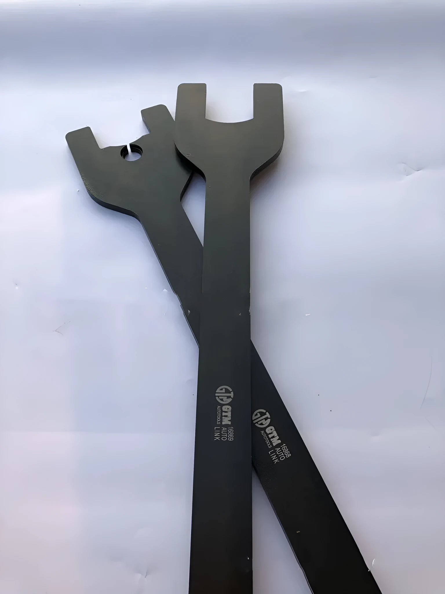 Land Rover fan support wrench set with 36mm and 40mm alloy steel tools