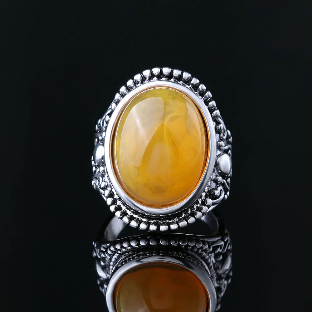 Geometric antique silver retro ring with fluorescent beeswax amber electroplating on alloy
