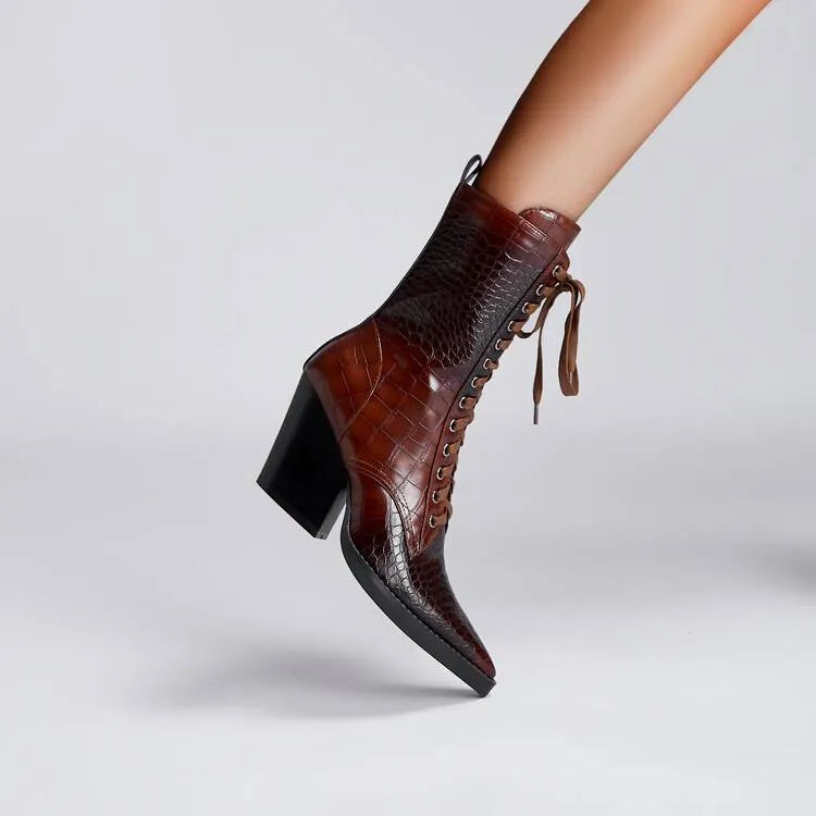 Retro pointed toe chunky heel boots with side zipper and sewing line detail in black