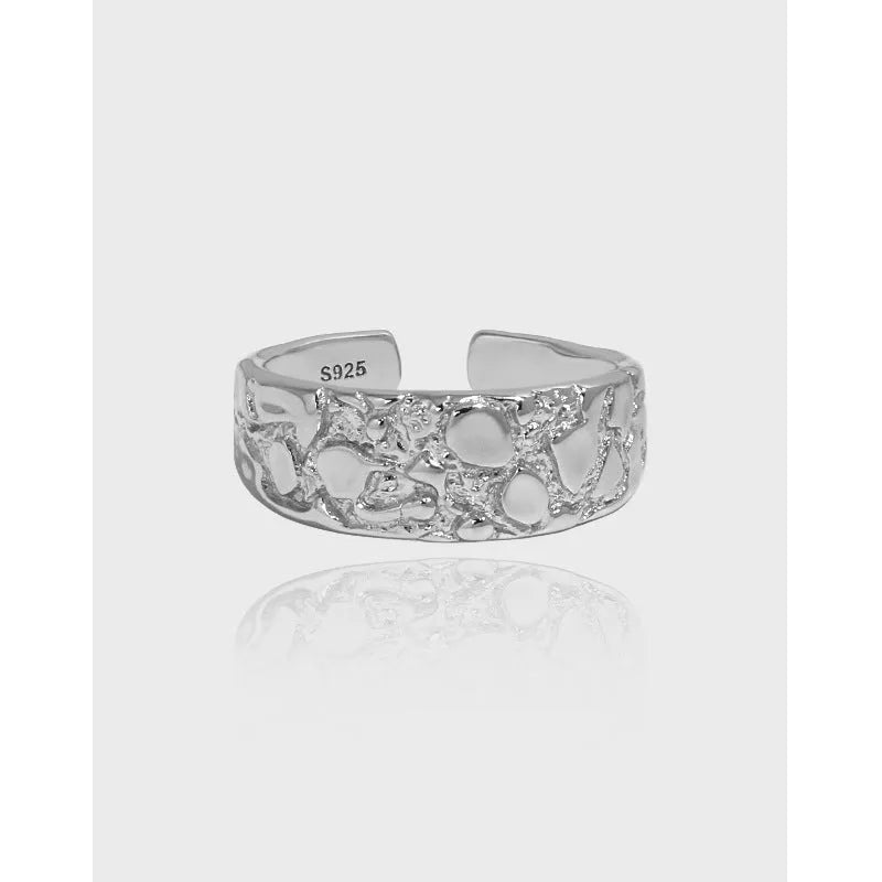 Hammered texture S925 sterling silver adjustable open ring with white gold colour finish for women