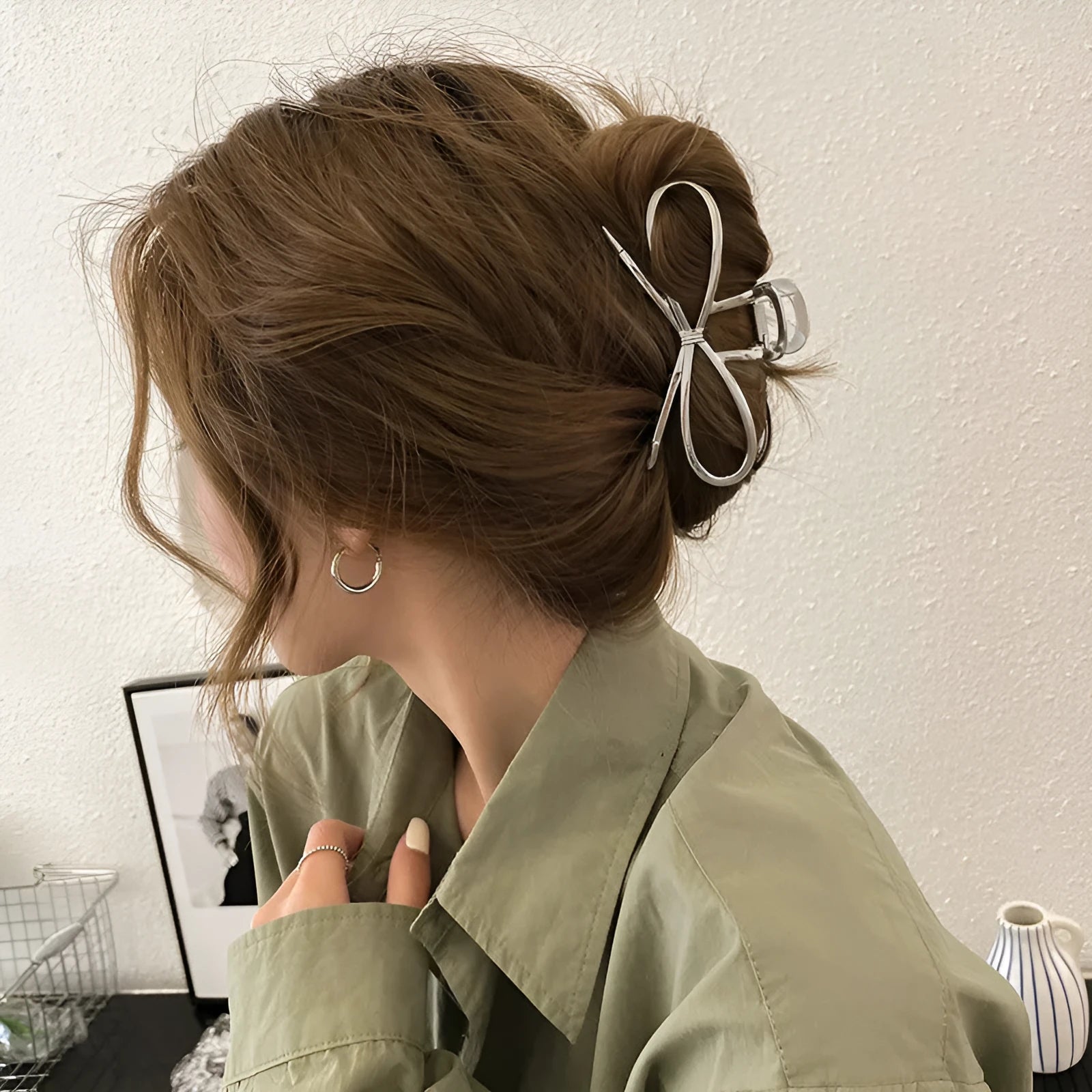 Alloy bow barrette for women silver colour back head hair grip clip