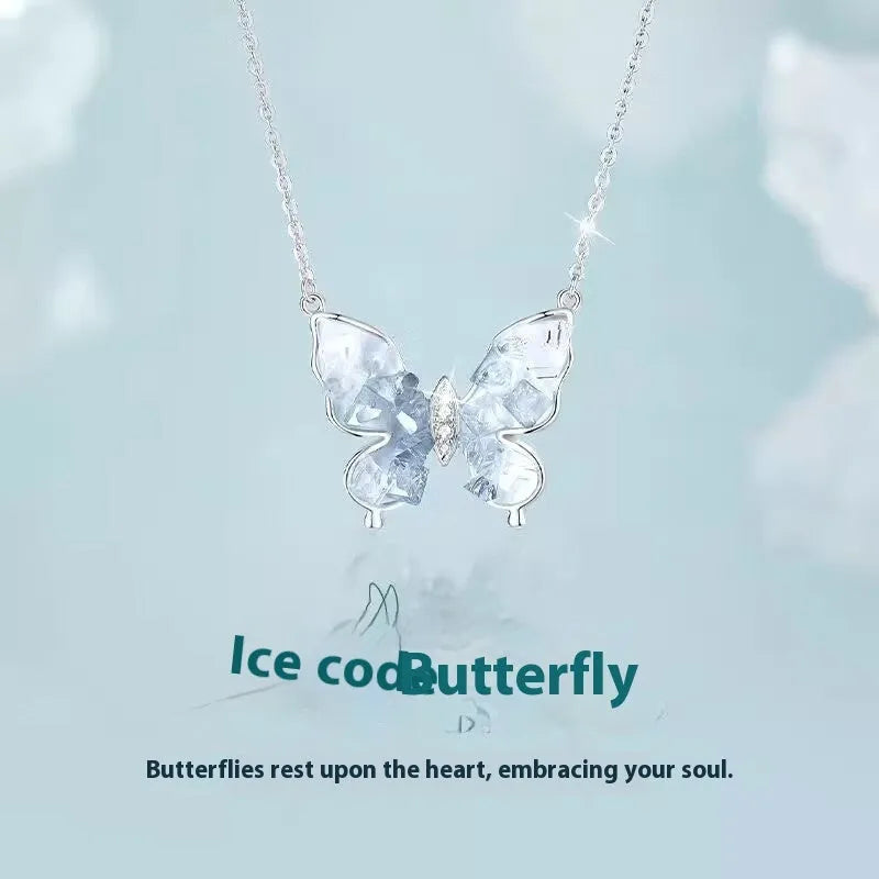 Bingyu butterfly clavicle necklace in S925 silver with ice rain pendant on O-ring chain
