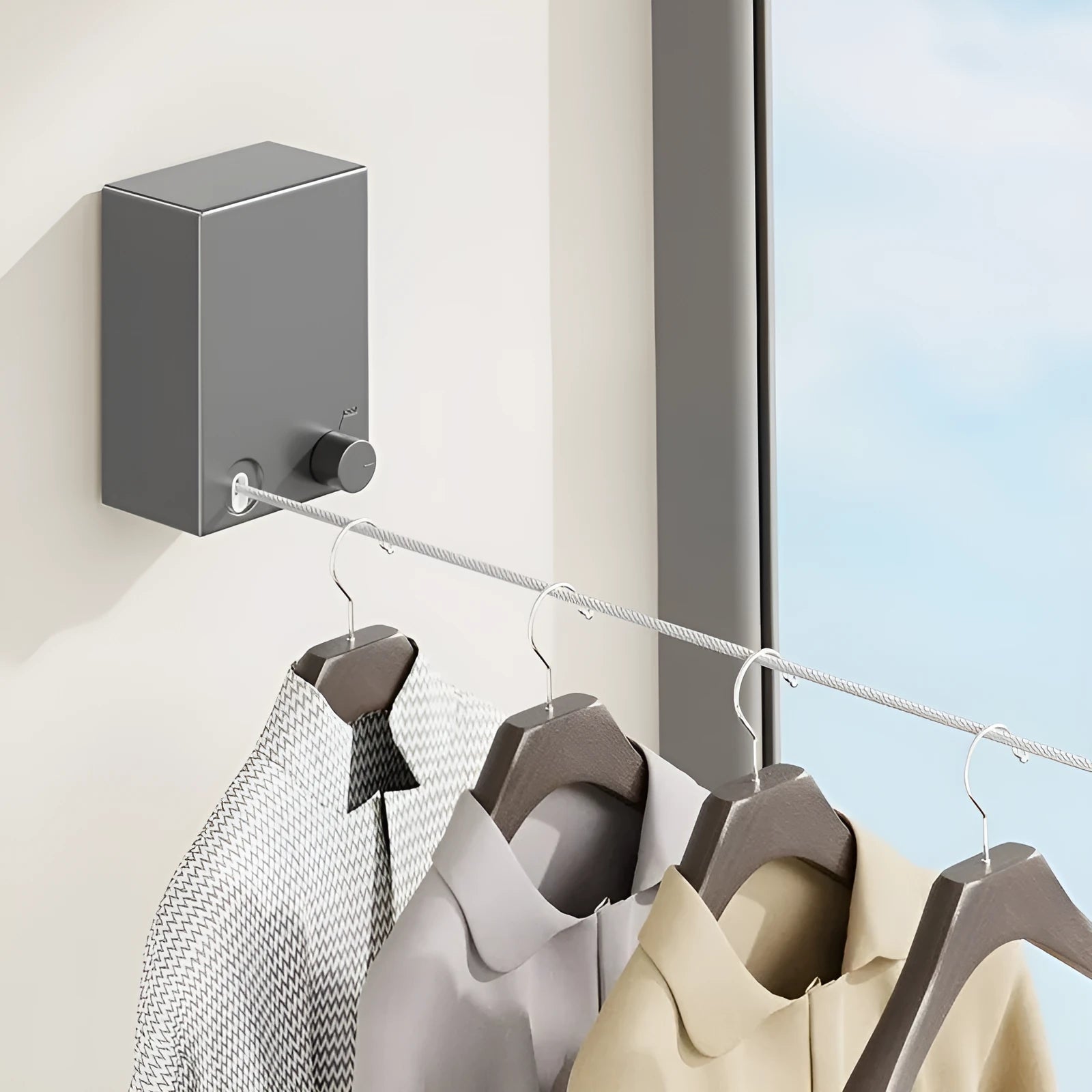 Retractable invisible clothesline with aluminium alloy housing, 5.1m double line in black