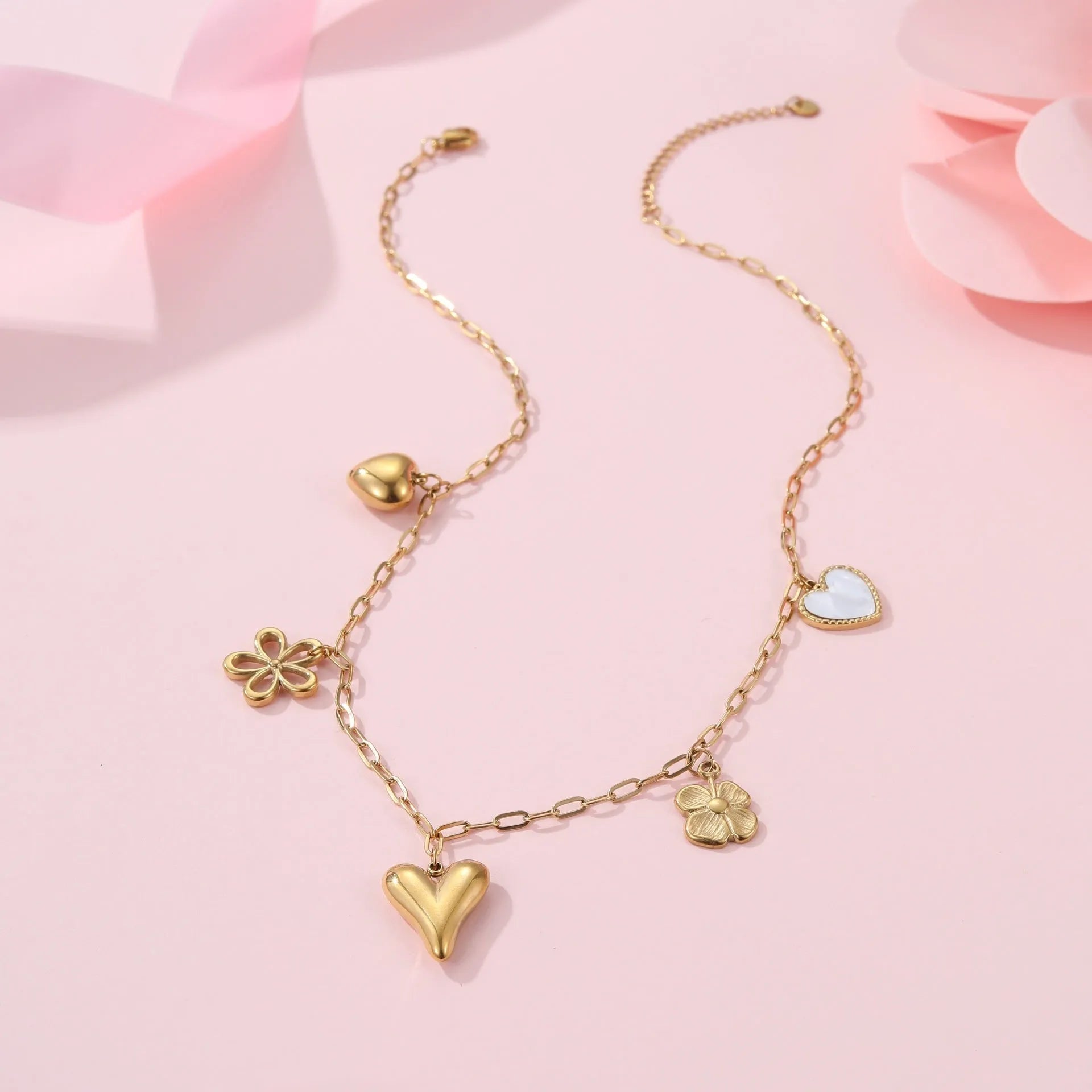 Women's stainless steel necklace with geometric sun pendant on adjustable 41-50cm chain