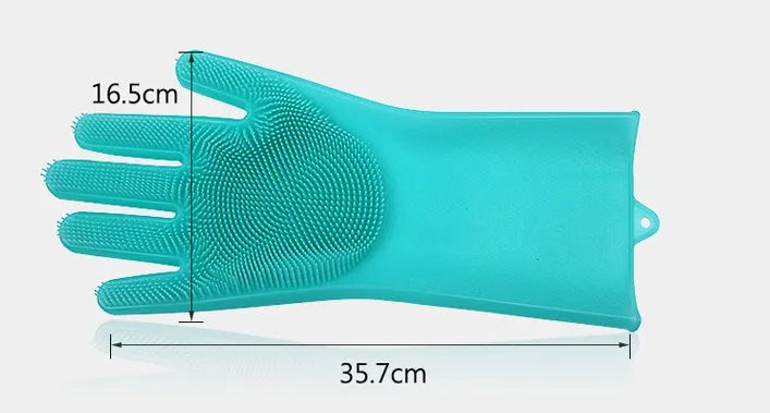 Silicone heat-resistant cleaning brush scrubbing gloves in blue, 357x165mm, on a kitchen counter