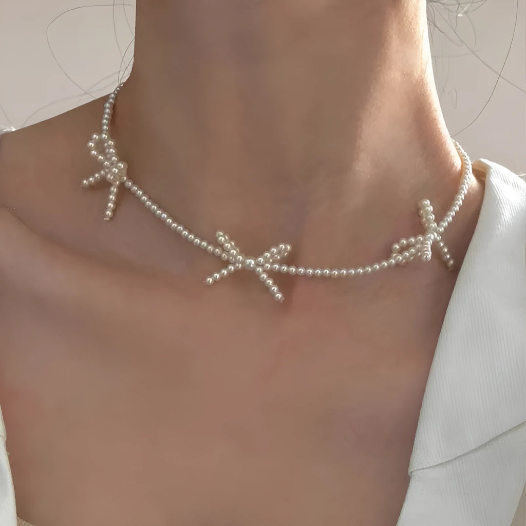Sweet bow pearl necklace for women simple design clavicle chain white imitation pearls adjustable 31-40cm