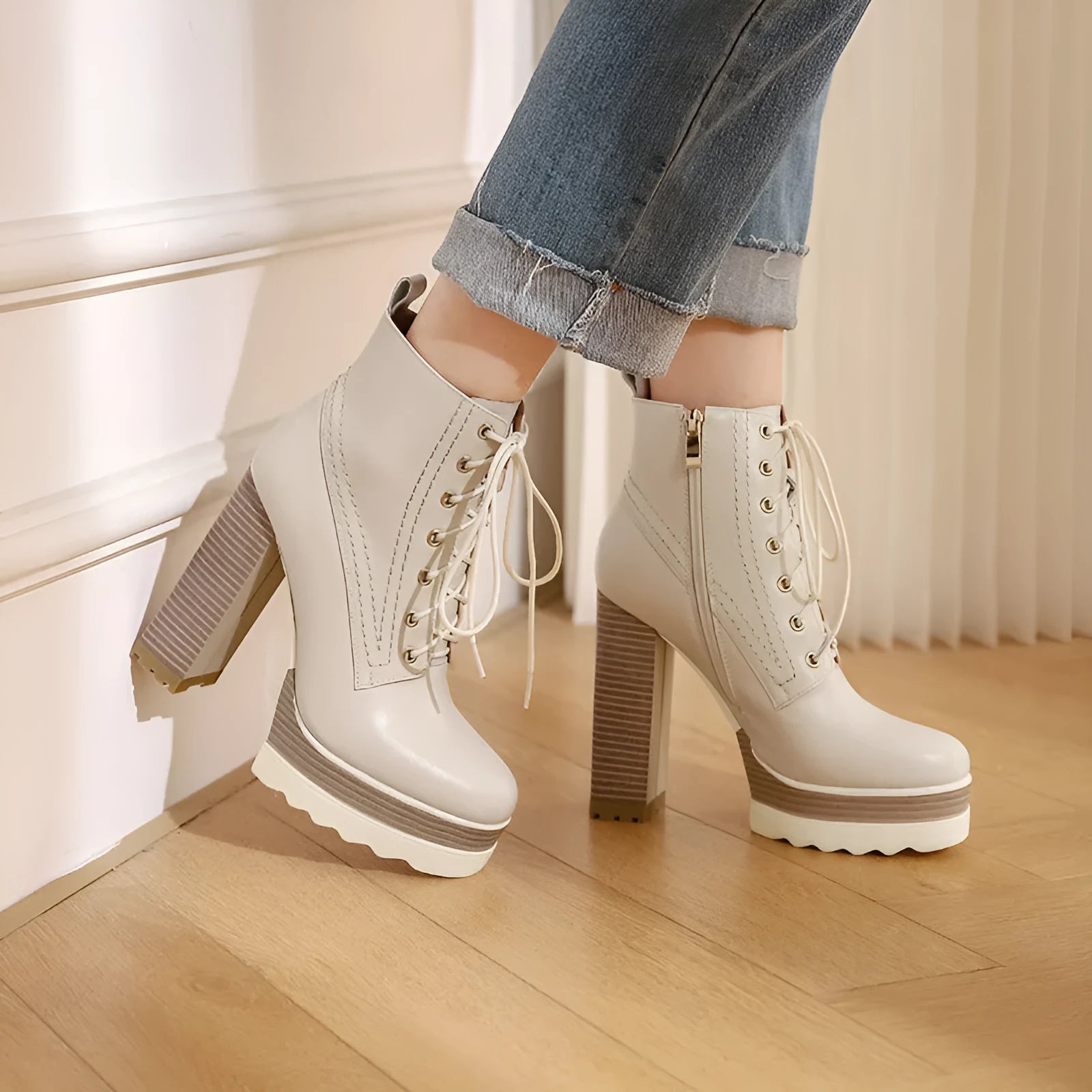 Women's chunky heel waterproof platform boots in black cowhide with side zipper and round toe
