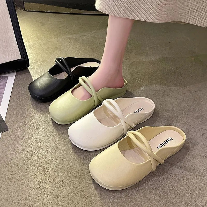 Summer Baotou women's plastic flip-flop sandals in Baotou black open-toe style