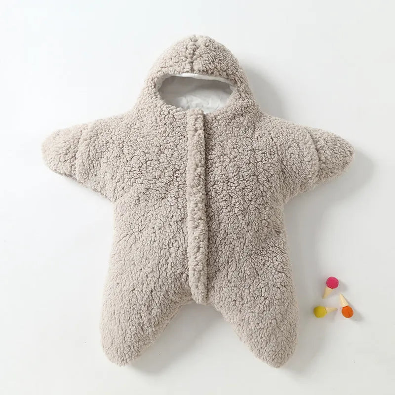 Baby starfish lamb velvet sleeping bag in pink with hood and zip, 76x78x39cm, for newborns 0-6 months
