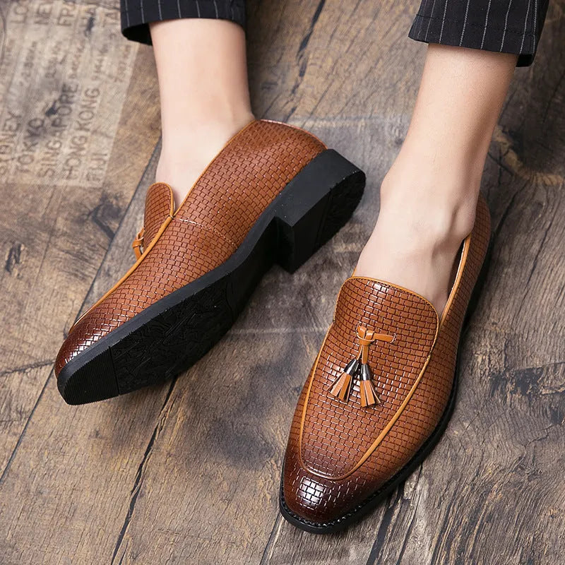 Men's black pointed slip-on shoes with tassel detail on artificial PU upper