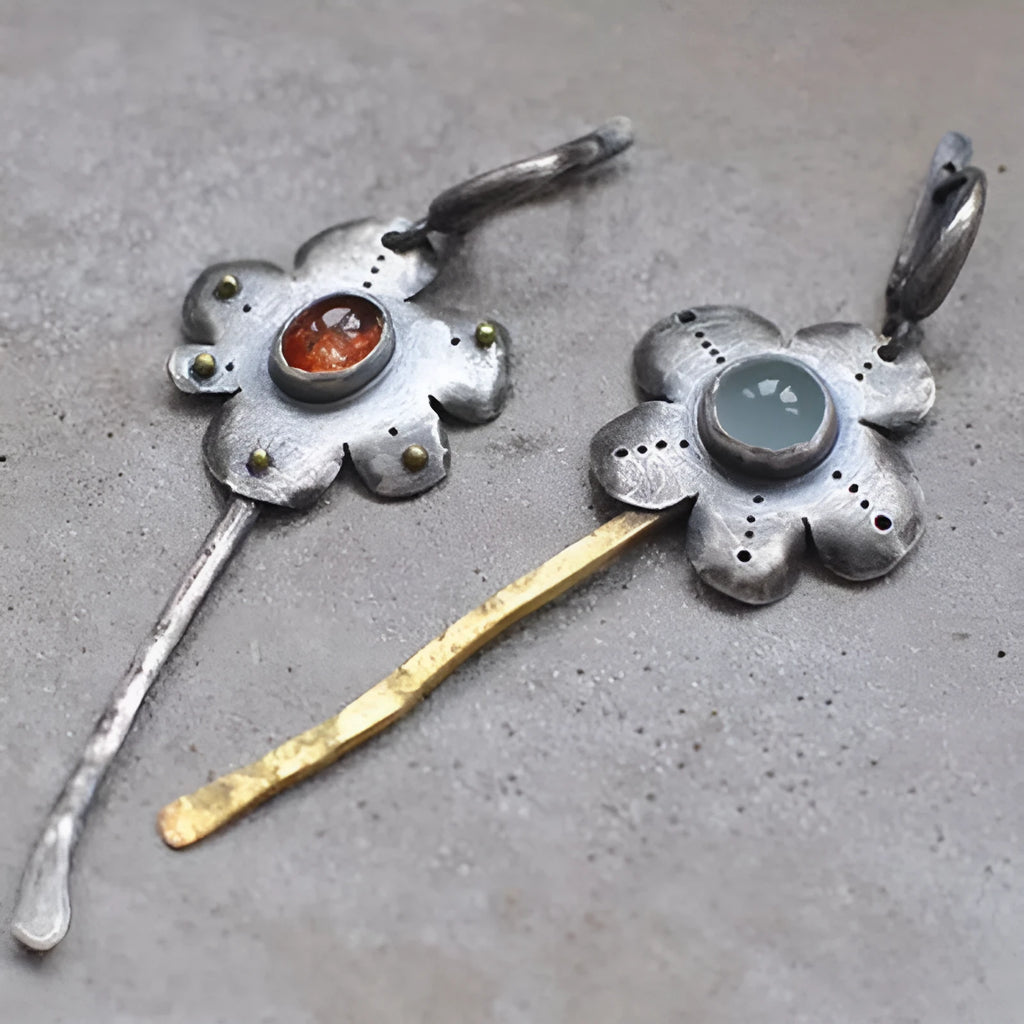 Fashion retro two-tone flower long earrings for women, asymmetrical two-colour alloy drop earrings with electroplated finish