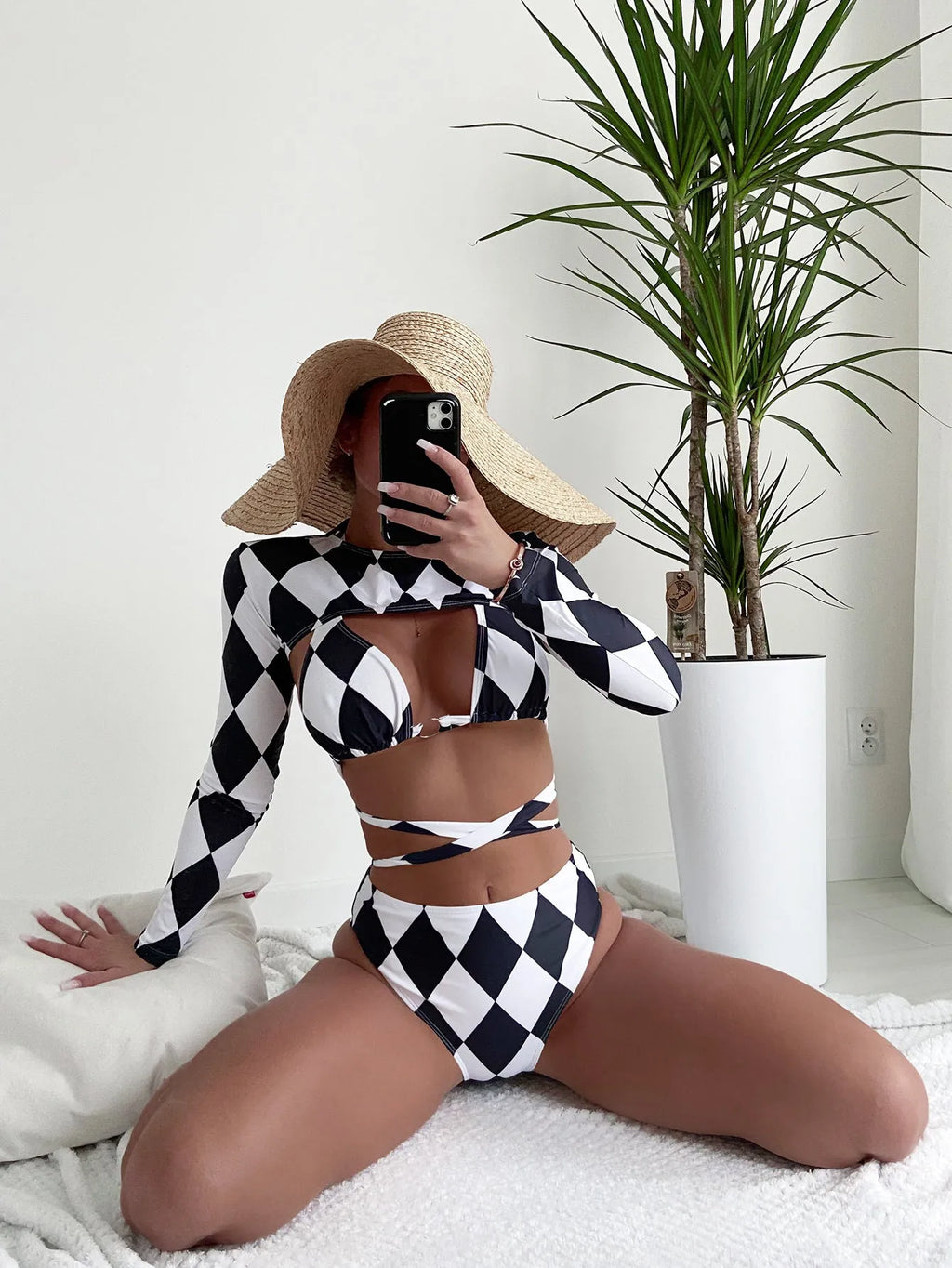 Ladies plaid three-piece long sleeve bikini swimwear set