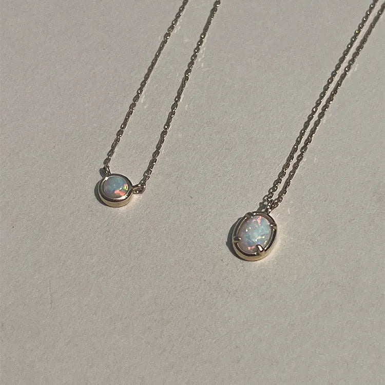 S925 silver geometric pendant necklace with oval jelly opal gemstone in gold plating