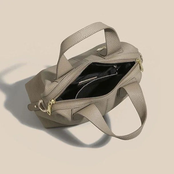 Genuine leather cross-body shoulder bag horizontal square shape 30x13x22 cm sewing thread detail
