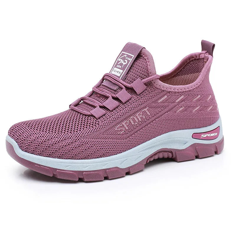 Low-top casual sneaker with round toe and PVC sole in multiple colour options on a white background