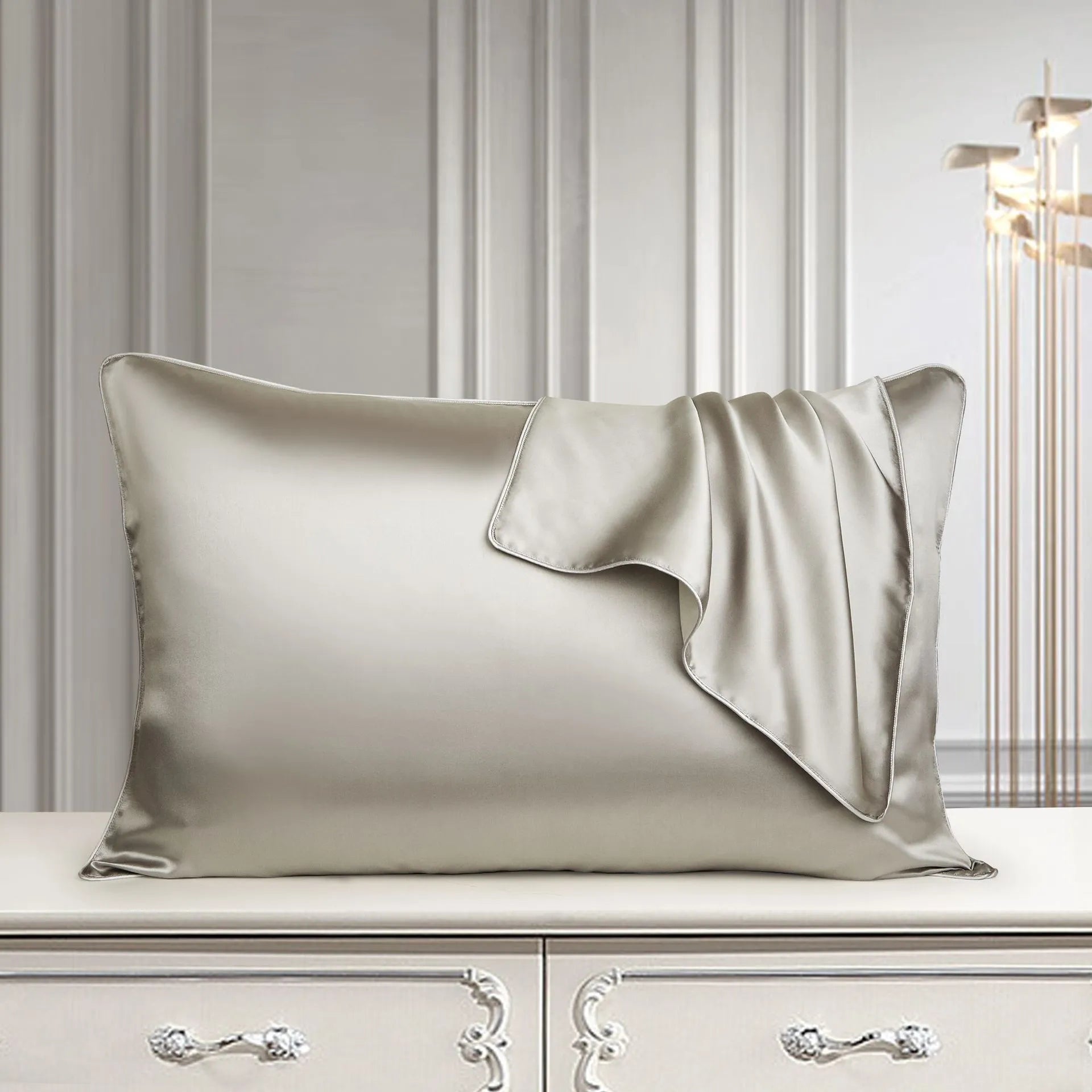 100% mulberry silk pillowcase 48x74cm palace luxury style with inlaid rope edge in champagne gold