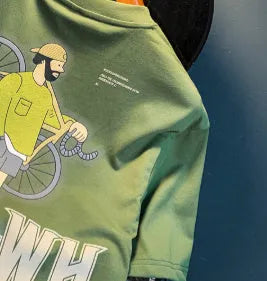 Green men's loose fit T-shirt with a literary print on the front, short sleeves.