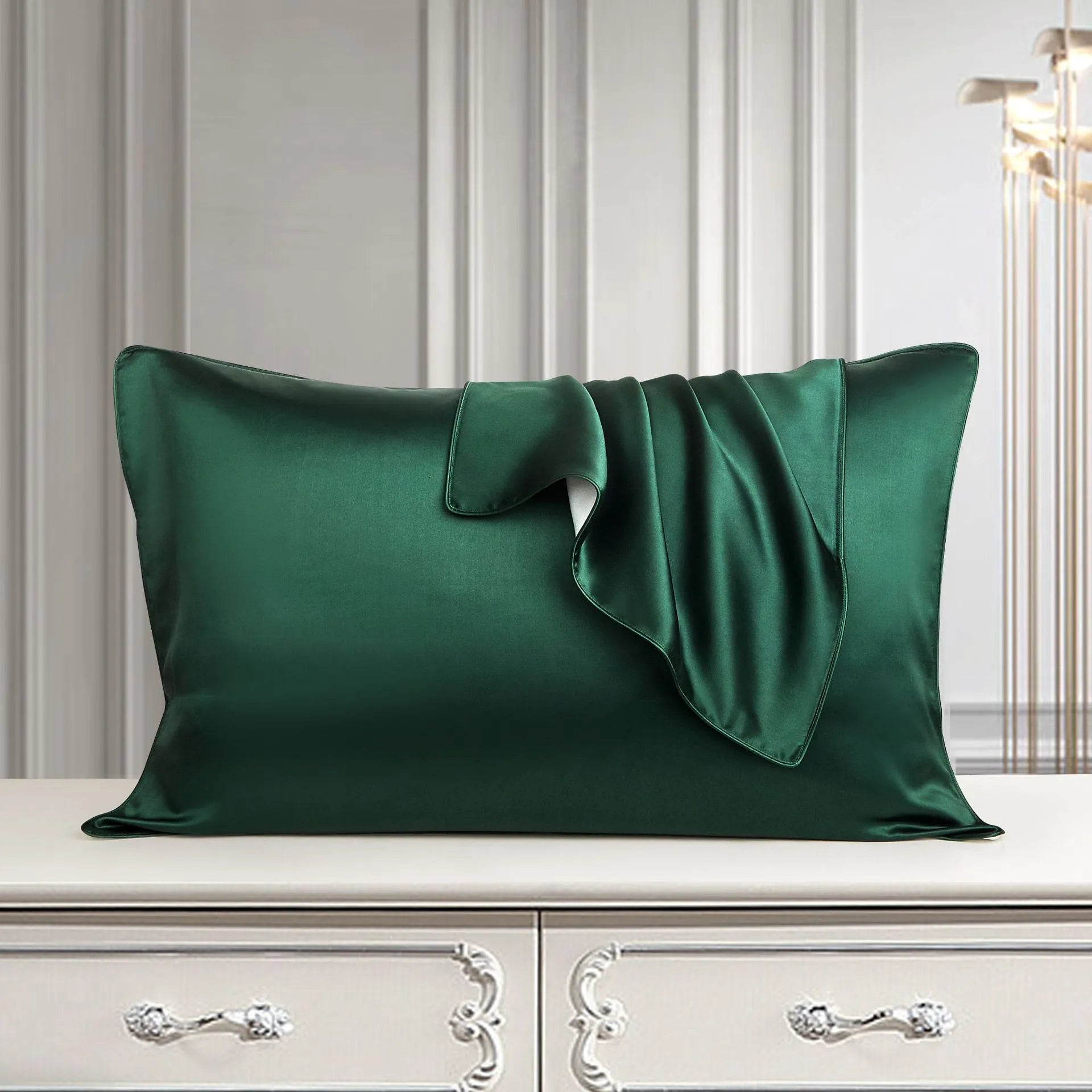 100% mulberry silk pillowcase 48x74cm palace luxury style with inlaid rope edge in champagne gold