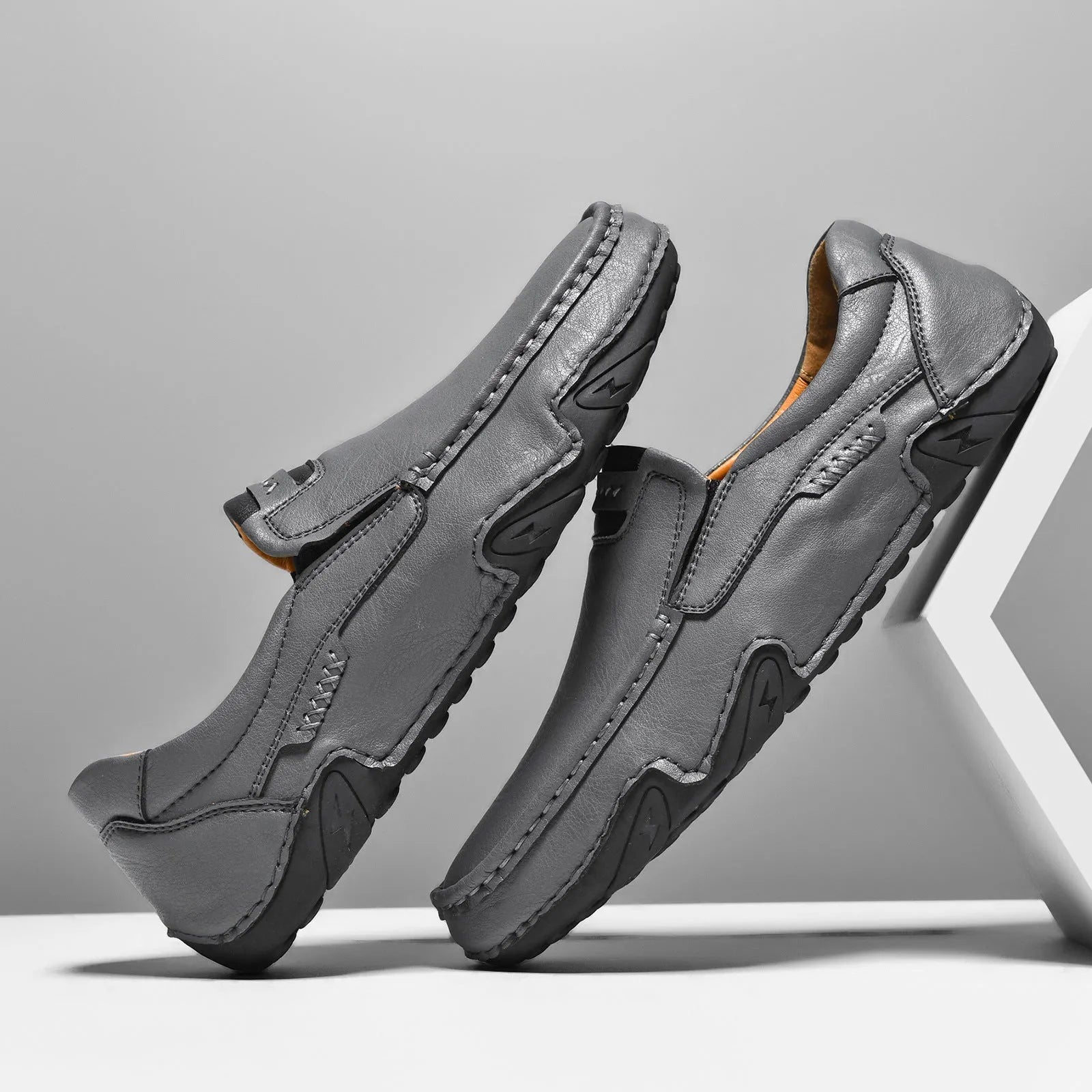 Men's outdoor casual slip-on flat shoes in 2518 Black with microfiber upper and rubber sole