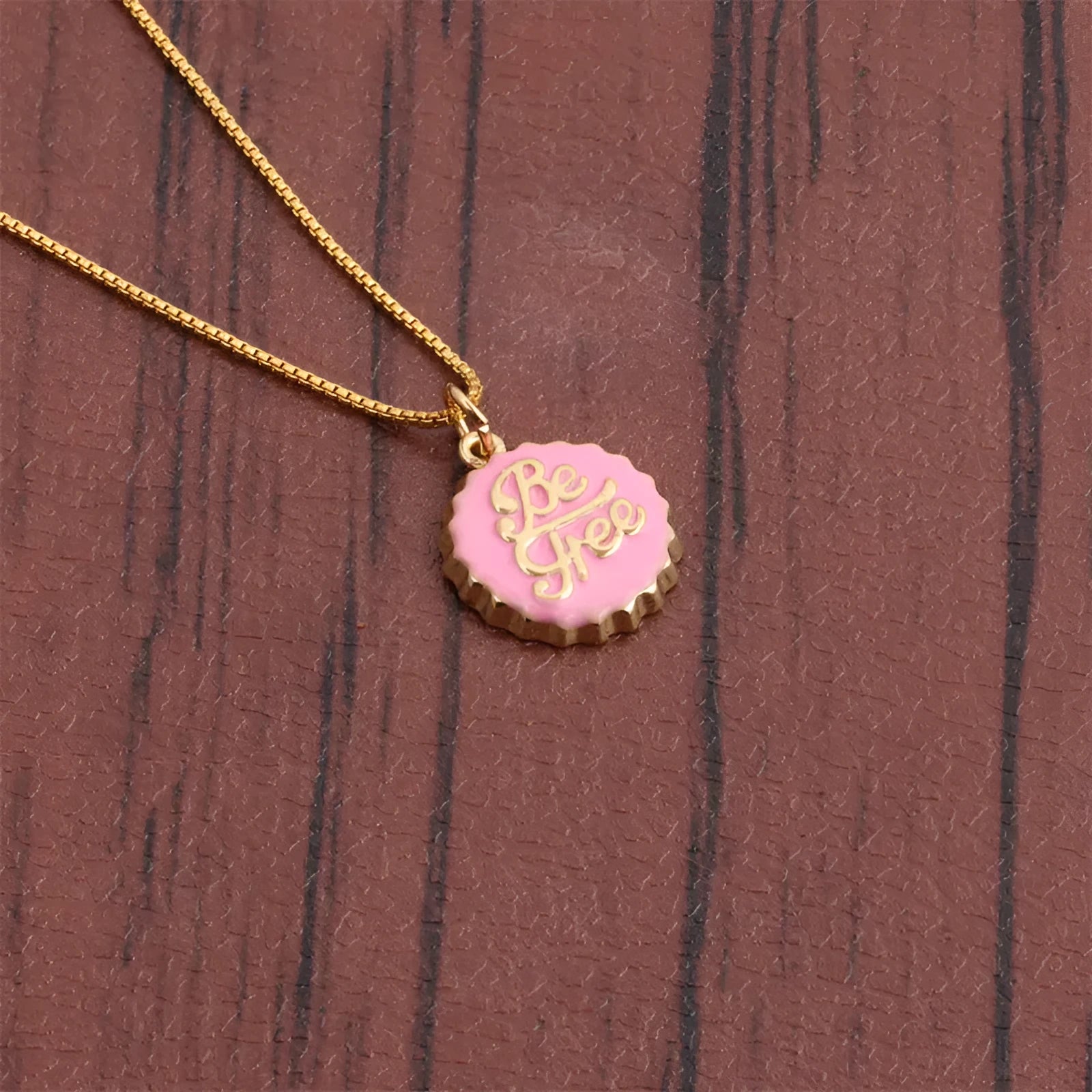 Copper bottle cap pendant necklace with 18K gold electroplating on a 40cm box chain