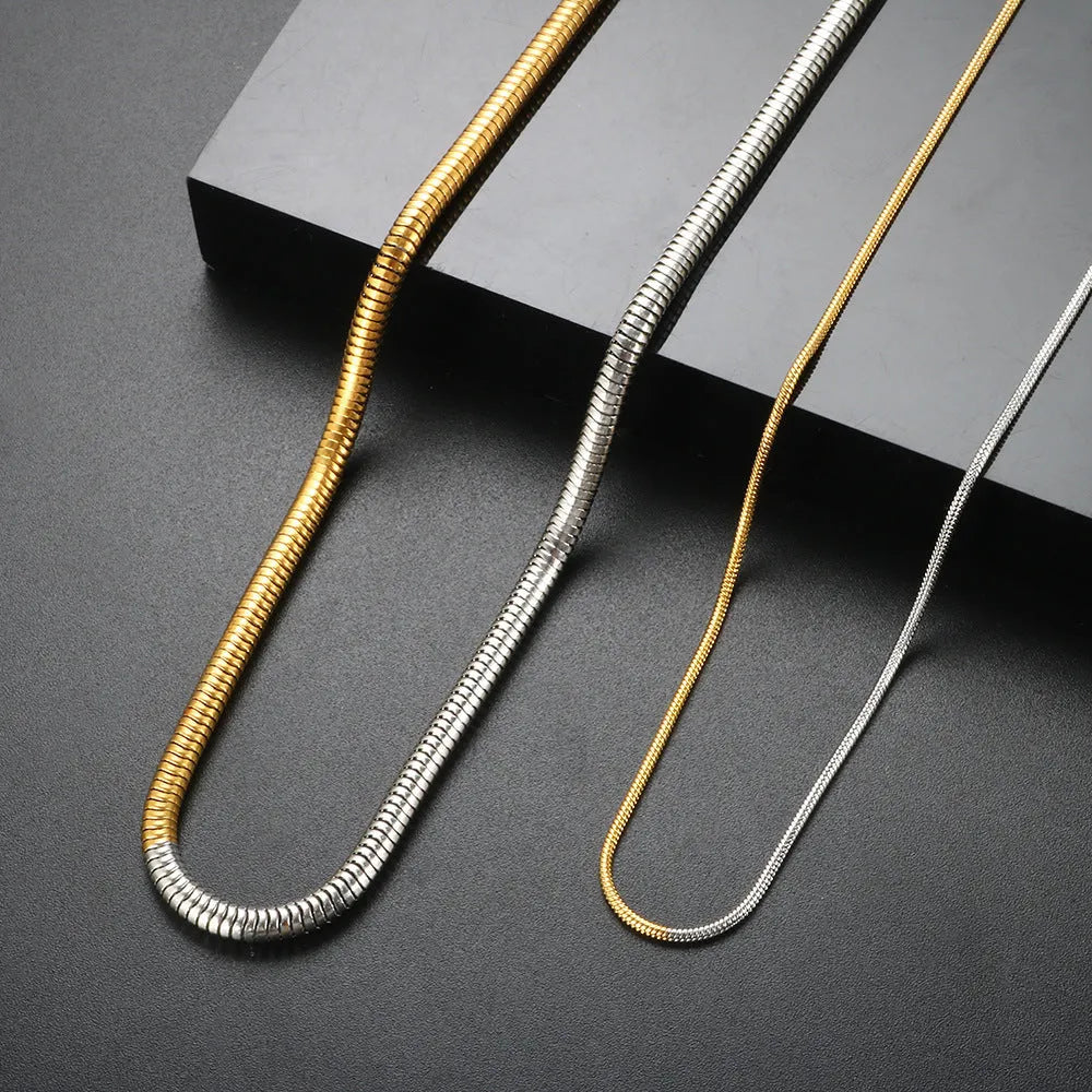 Gold snake bones chain necklace with geometric shapes for women's hip hop fashion