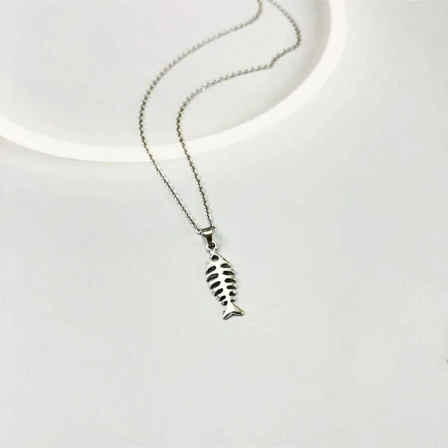 Fishbone motif alloy necklace and matching earrings set on adjustable O-shaped chain