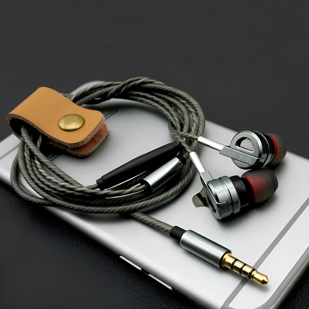 Metal double moving coil in-ear earphone with heavy bass and inline microphone in black finish