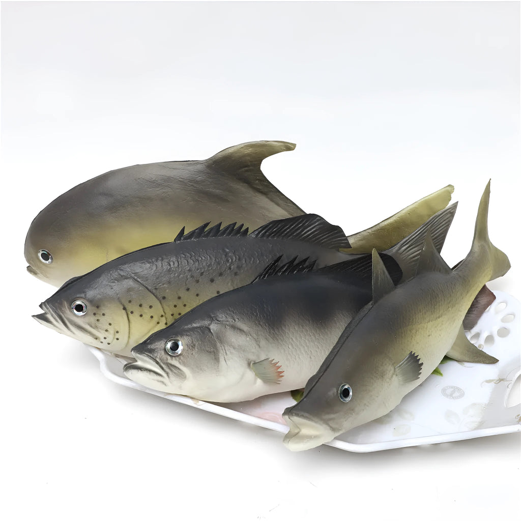 Set of three PU simulated fish models: yellow-fin tuna, small tuna, and yellow croaker for aquarium decor.