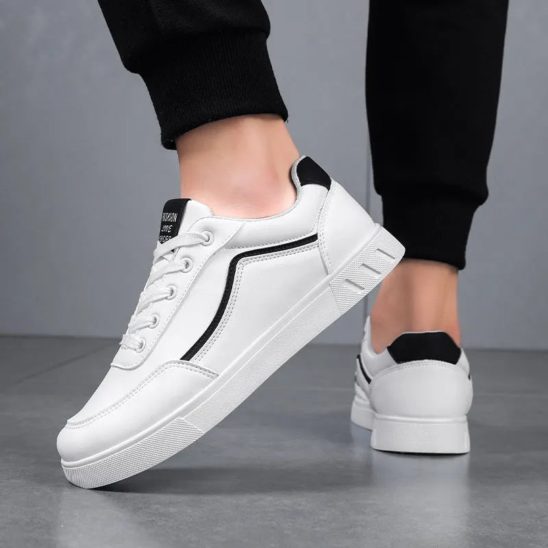 Men's casual board shoes with sewing line detail, low top, flat heel, available in AL088 black