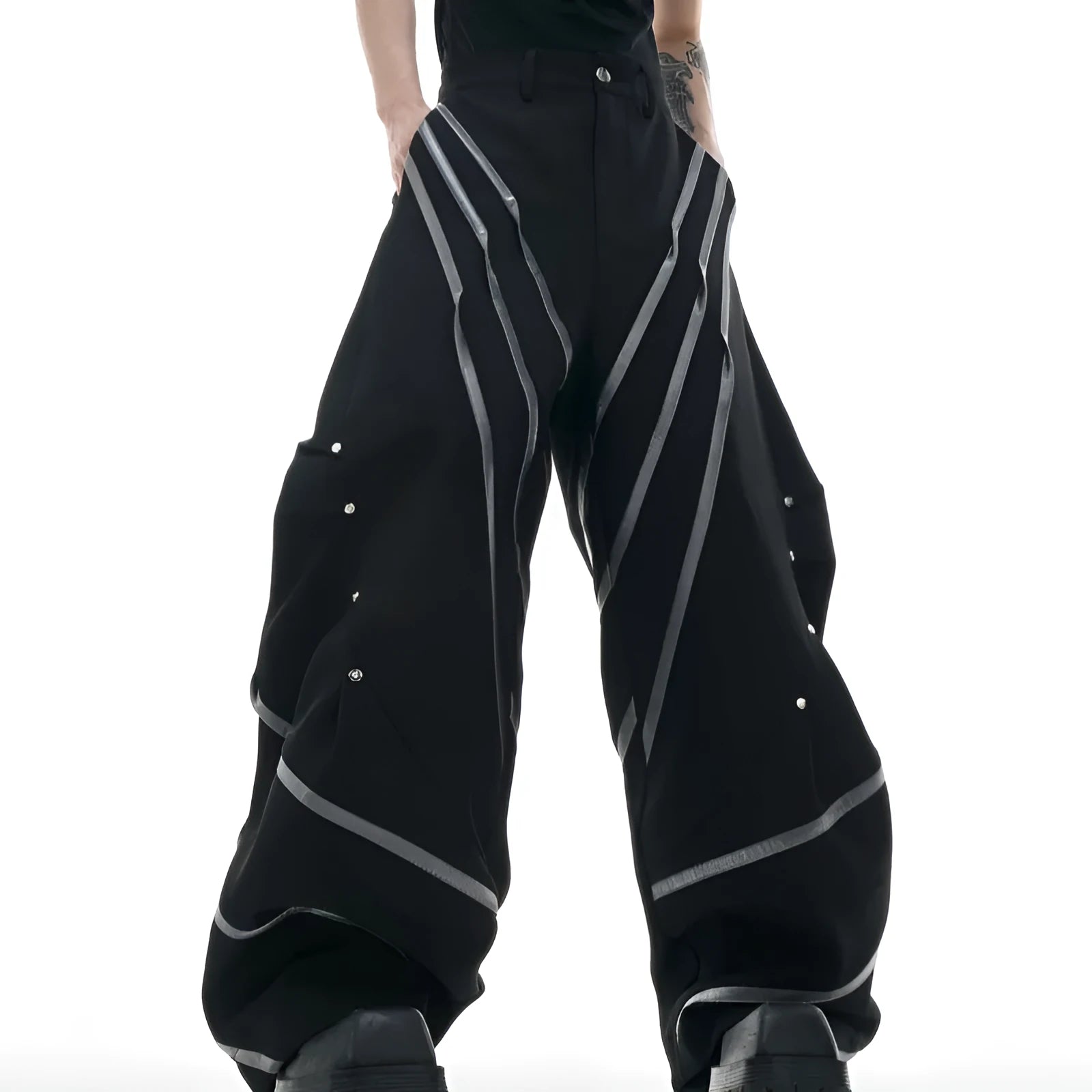 Men's polyester trousers with three-dimensional cutting and metal rivet pleated detailing