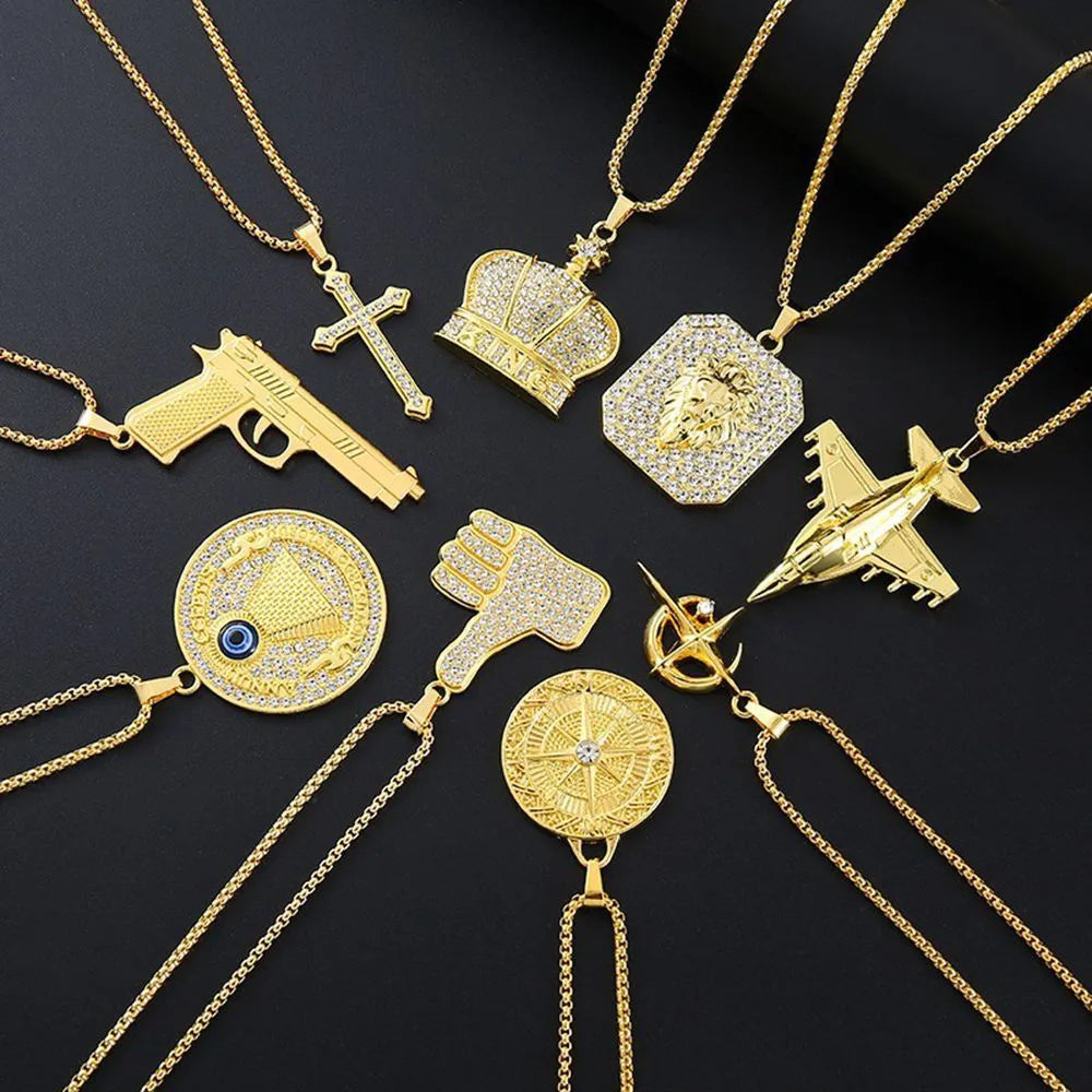 Gold-coloured geometric alloy pendant necklace for women with inlaid zircon stone details.