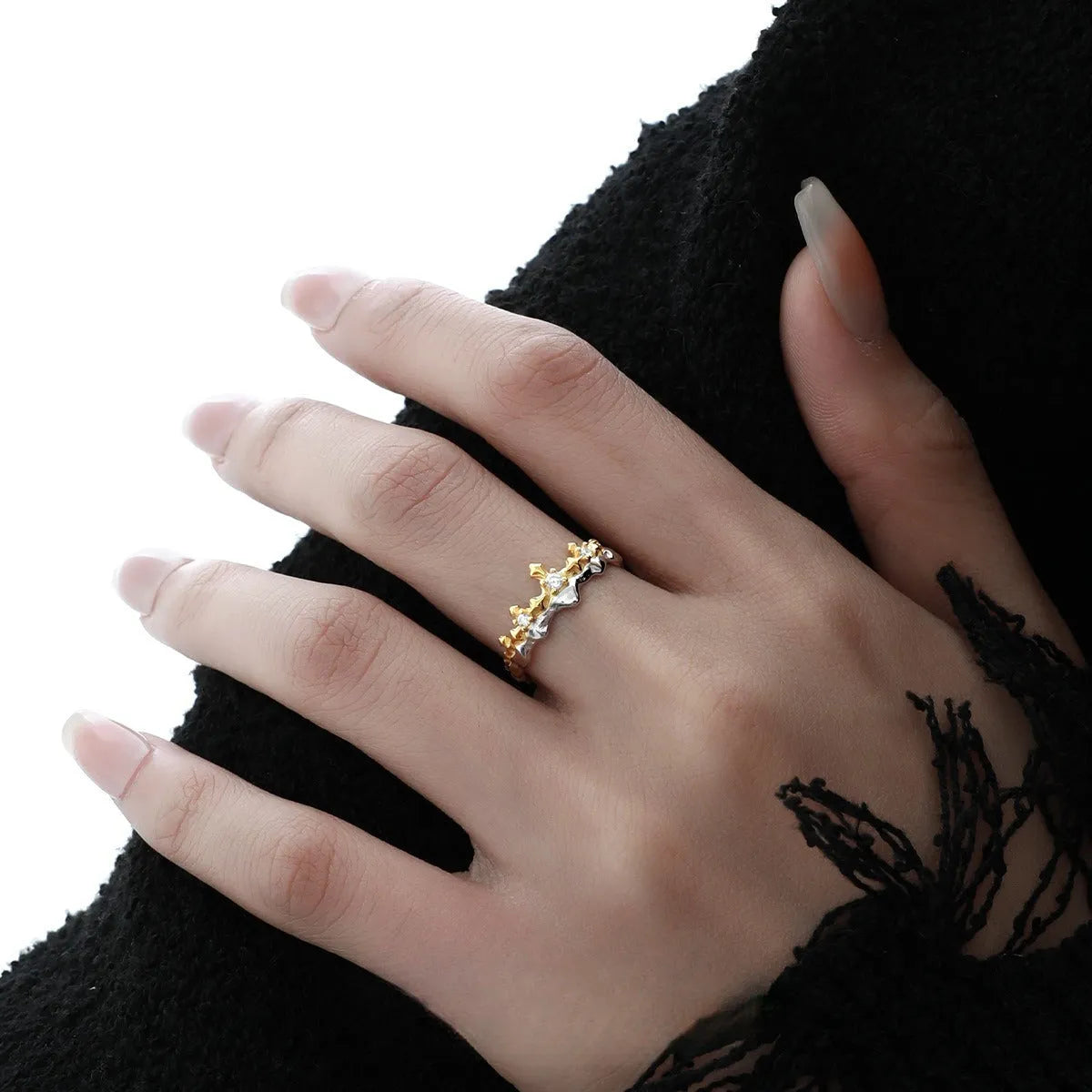 Adjustable silver couple ring with Princess Knight design in white gold or black gold electroplated finish.