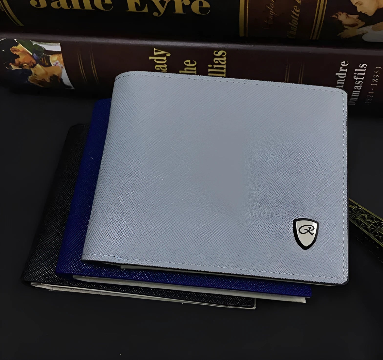Fishon men's short PU leather standard wallet with striped pattern, 11.5cm length, in black.