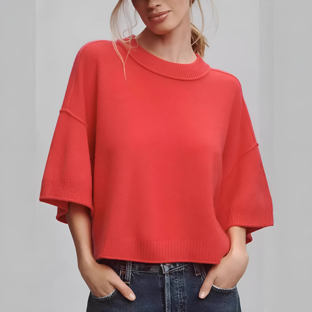 Red women's short t-shirt with exposed navel style and regular sleeves