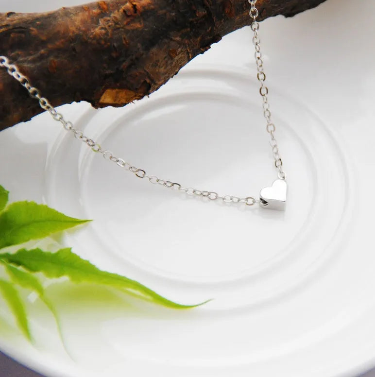 Heart & Soul choker necklace with heart-shaped alloy pendant, plating finish, gold colour, 35cm chain