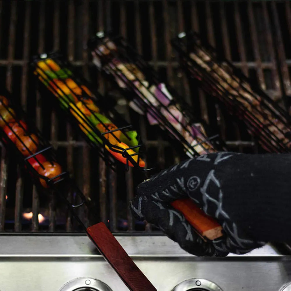 Burlywood 45cm barbecue basket with rotary lid and long wood handle on grill