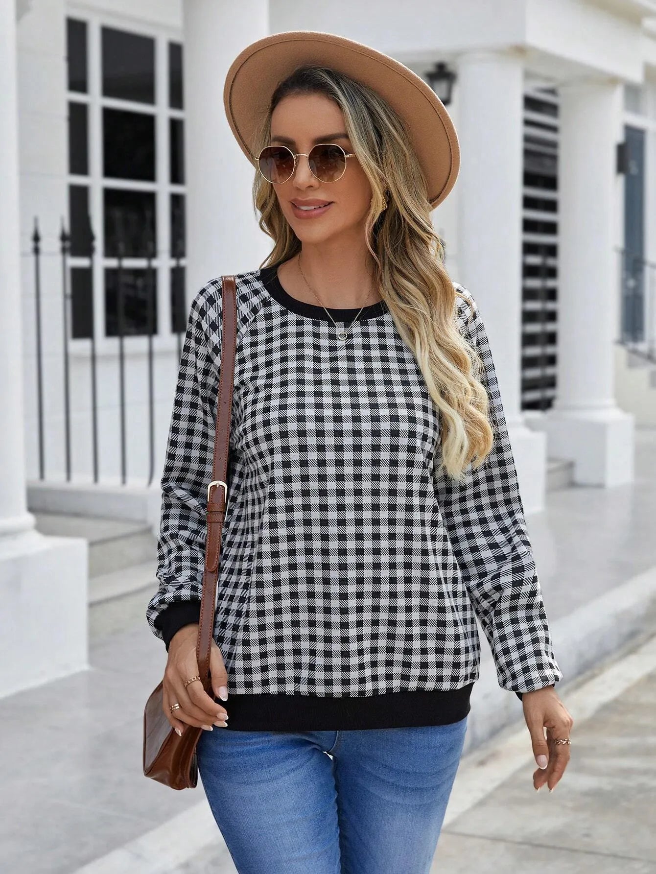Black Japanese sweet plaid striped pullover sweater with long sleeves