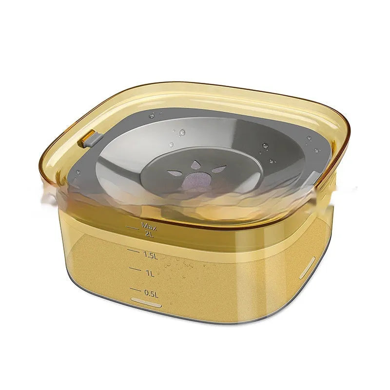 Transparent 70oz/2L dog water bowl with visible water level and floating disk