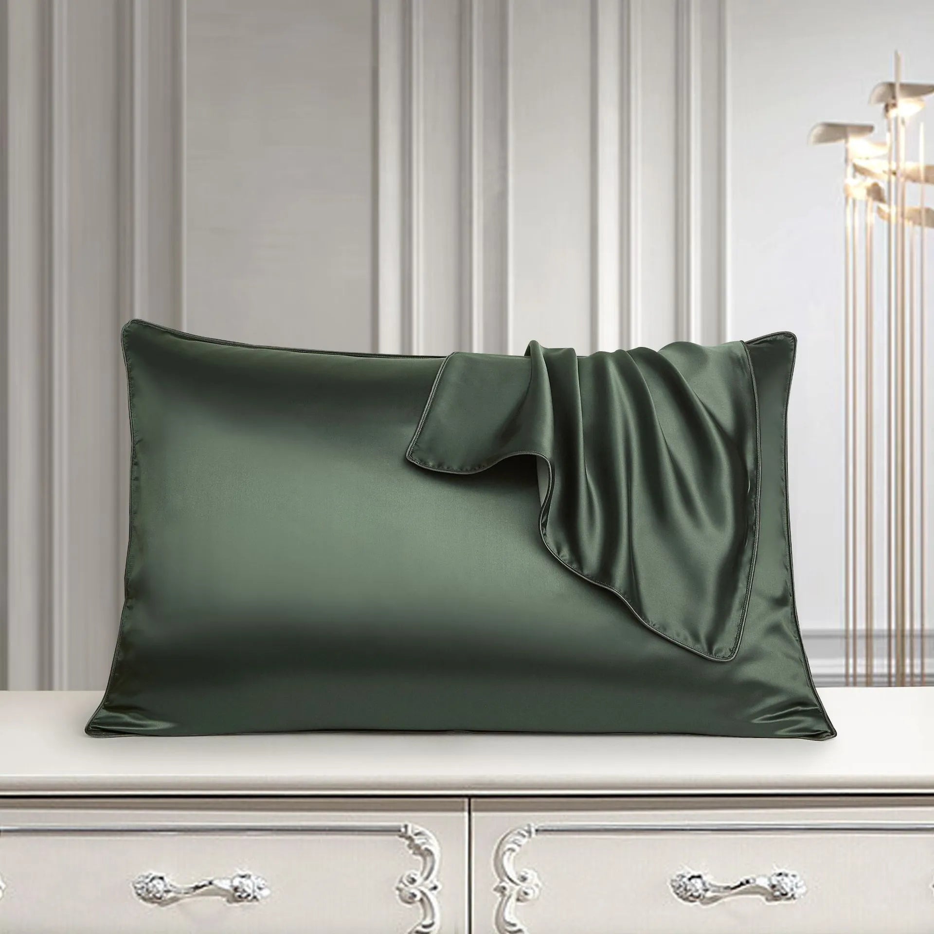 100% mulberry silk pillowcase 48x74cm palace luxury style with inlaid rope edge in champagne gold