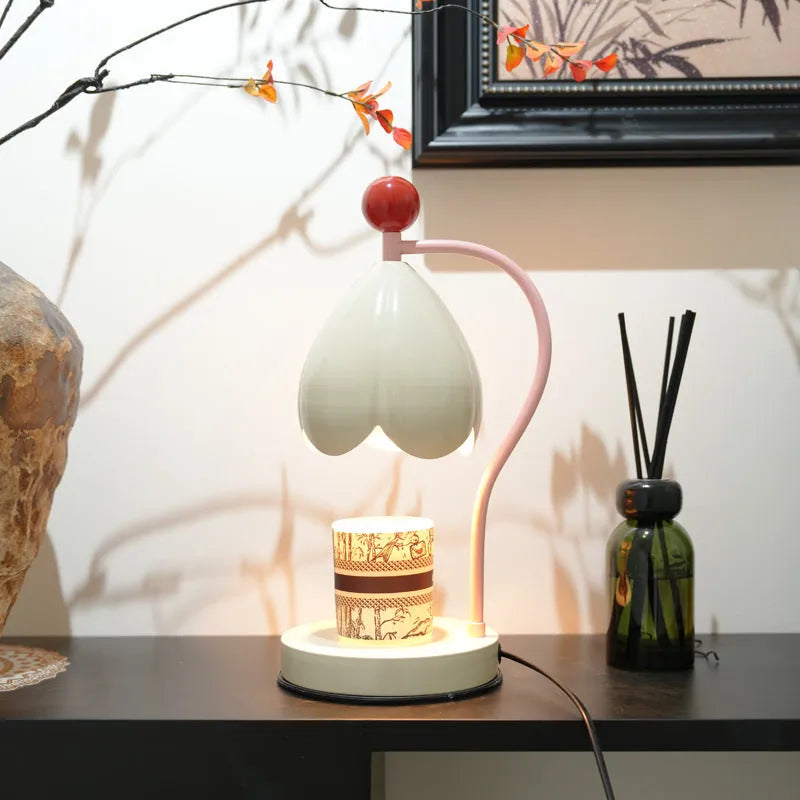 Linglan ancient style melting wax fragrance lamp with metal holder in cream white or dark green