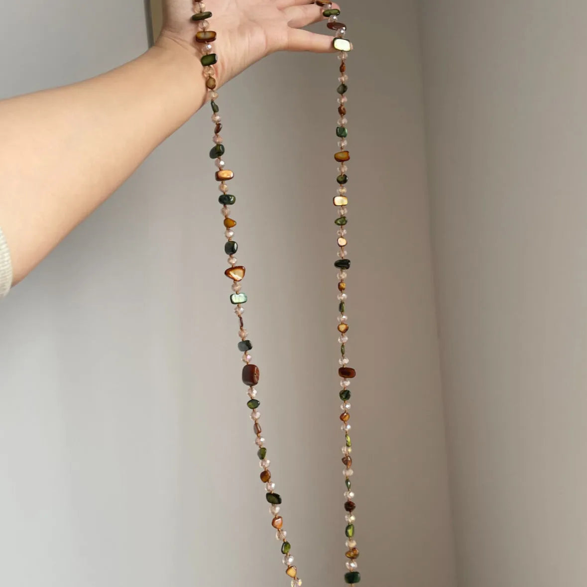Retro bohemian coffee green double layer shell bead necklace with pearl shell pendant on regular chain