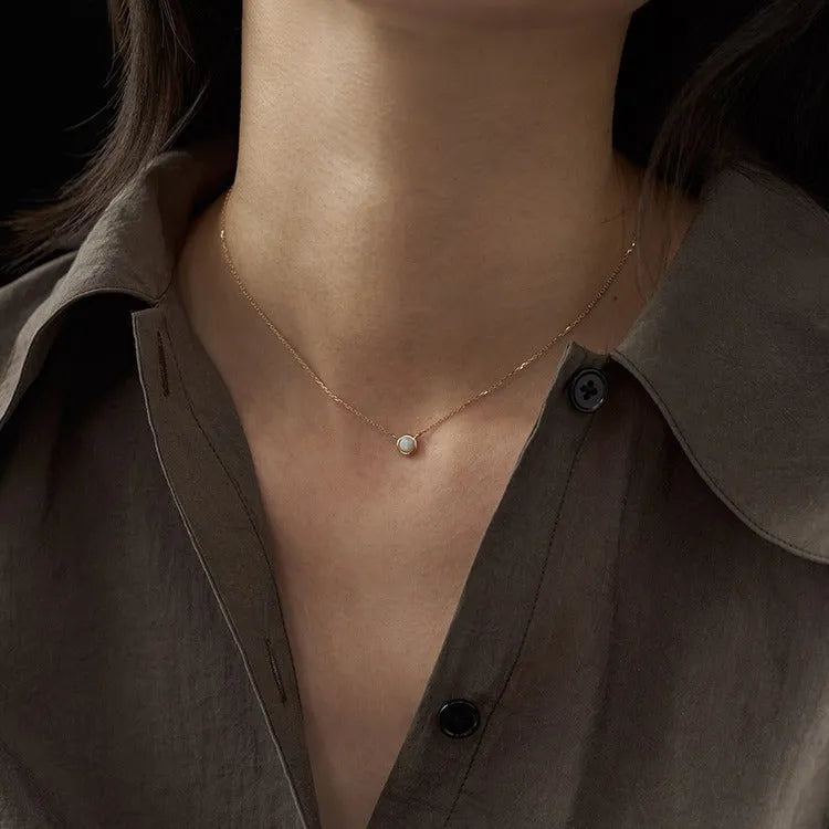 S925 silver geometric pendant necklace with oval jelly opal gemstone in gold plating