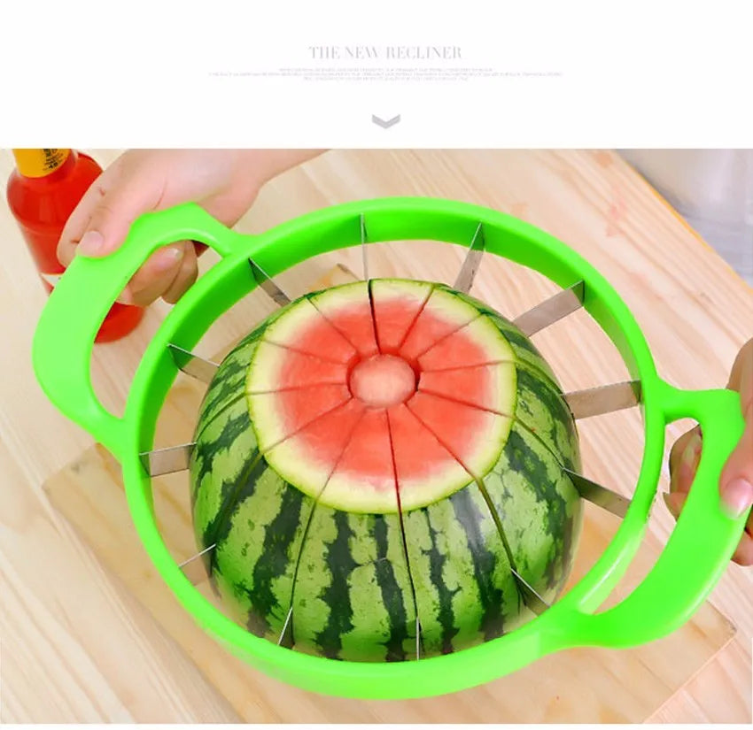 Green multi-function fruit slicer with stainless steel blade for cutting watermelon into 12 slices, 29cm diameter