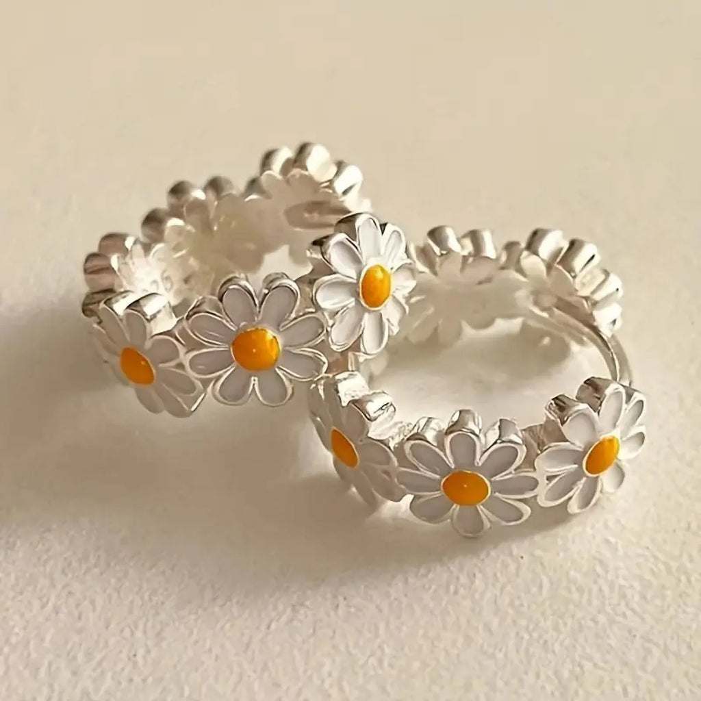 White daisy flower stud earrings with platinum gem inlay on electroplated copper jewellery