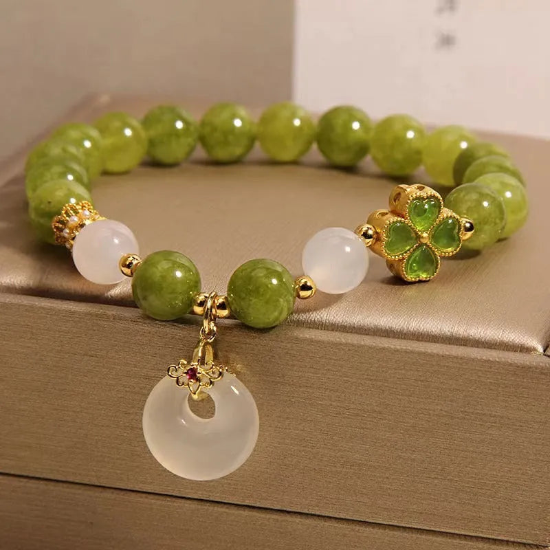 Natural stone green tourmaline four-leaf clover safety buckle bracelet for women, drop-shaped geometric new Chinese style, green colour