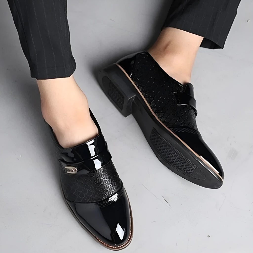 Big Code men's black leather casual office shoes with lace-up front and flat heel, side view