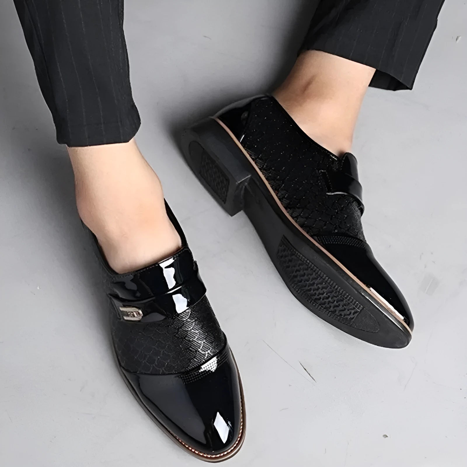 Big Code men's black leather casual office shoes with lace-up front and flat heel, side view