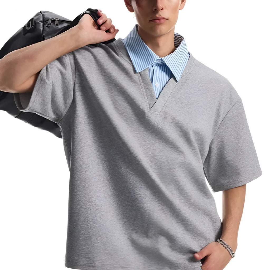 Men's niche design fake two-piece short sleeve T-shirt in black with stitching detail, loose fit